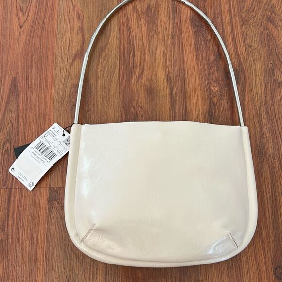NWT MNG mango cream color handbag shoulder bag with hard silver strap - Picture 1 of 8